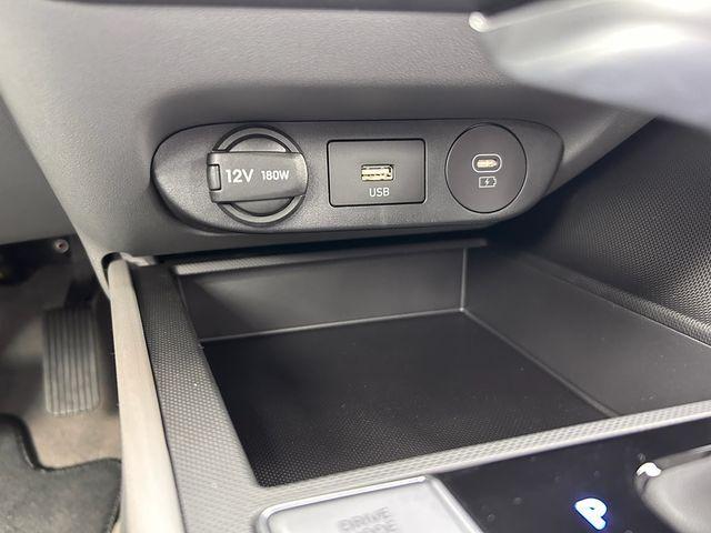 new 2025 Hyundai Elantra car, priced at $22,081