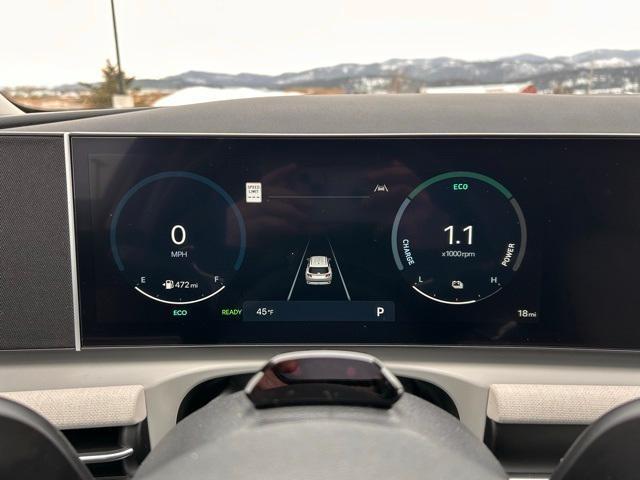 new 2025 Hyundai TUCSON Hybrid car, priced at $37,527