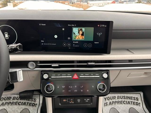 new 2025 Hyundai TUCSON Hybrid car, priced at $37,527