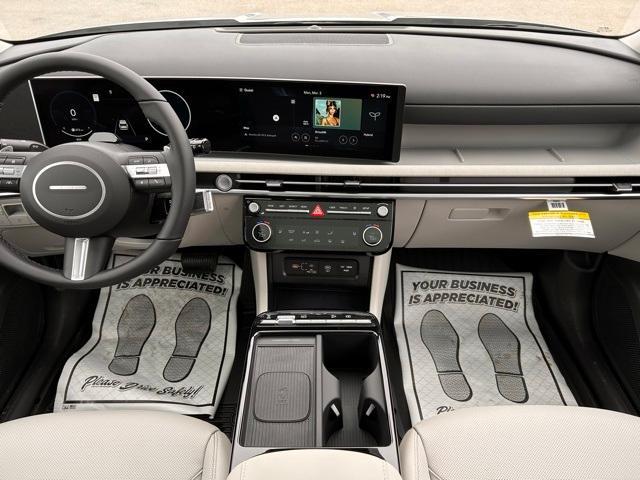 new 2025 Hyundai TUCSON Hybrid car, priced at $37,527