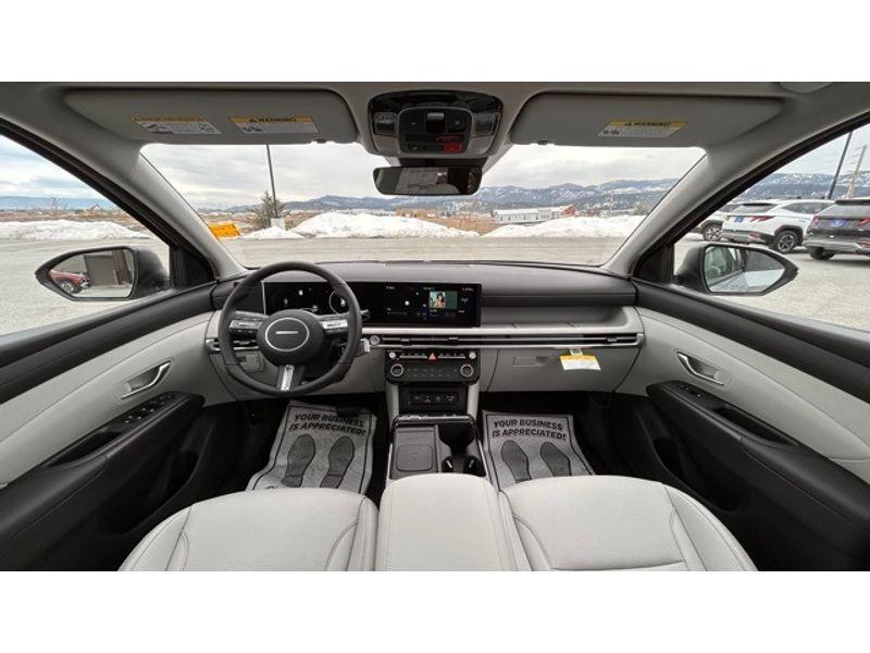 new 2025 Hyundai TUCSON Hybrid car, priced at $37,527