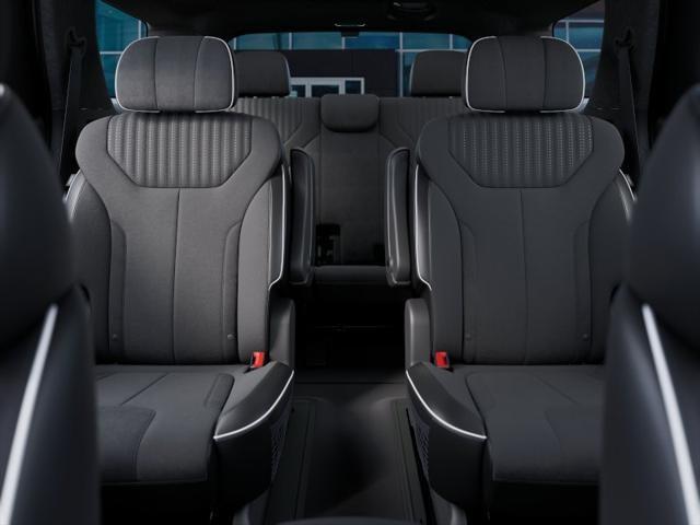 new 2025 Hyundai Palisade car, priced at $55,615