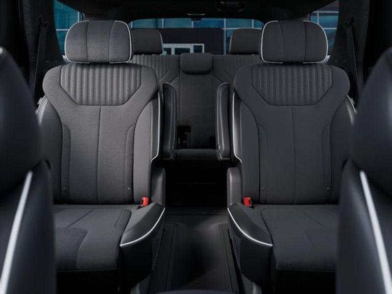 new 2025 Hyundai Palisade car, priced at $54,434