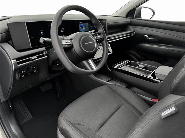 new 2025 Hyundai TUCSON Hybrid car