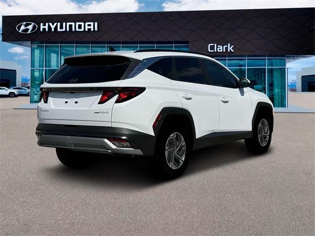 new 2025 Hyundai TUCSON Hybrid car