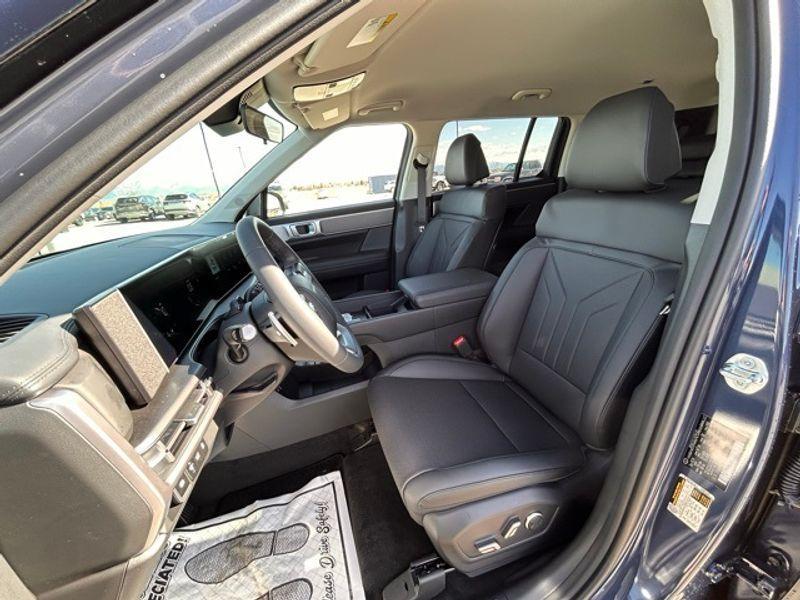 new 2025 Hyundai Santa Fe car, priced at $39,356