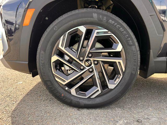 new 2026 Hyundai TUCSON Hybrid car, priced at $40,075