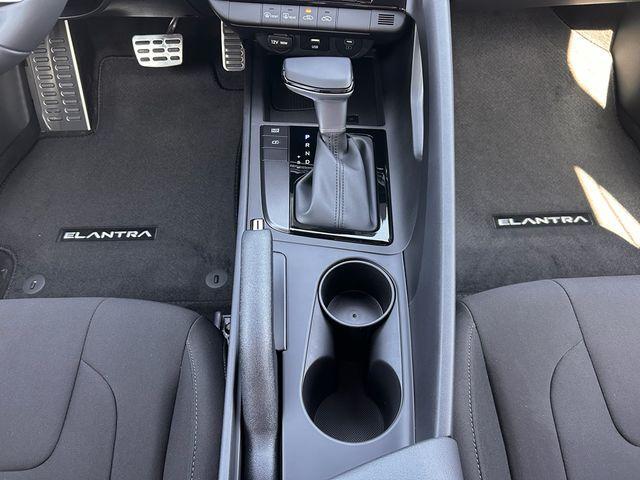 new 2025 Hyundai Elantra car, priced at $22,506