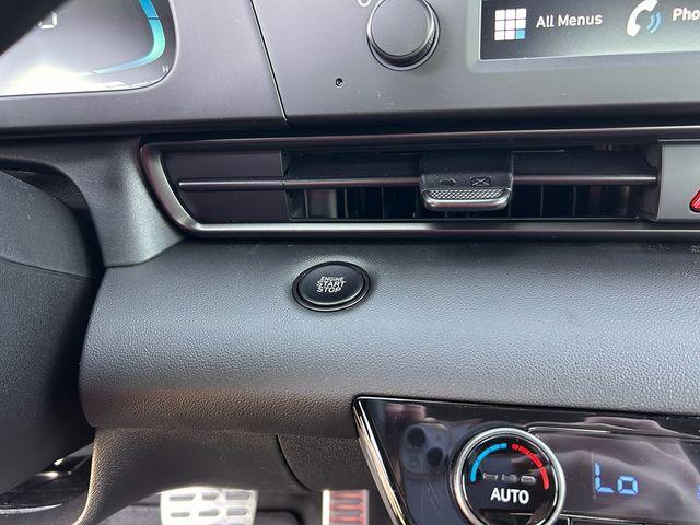 new 2025 Hyundai Elantra car, priced at $22,506