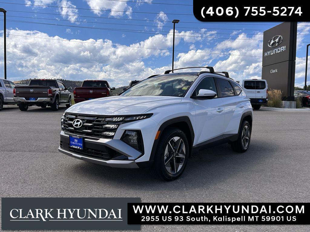 new 2025 Hyundai TUCSON Hybrid car, priced at $38,379