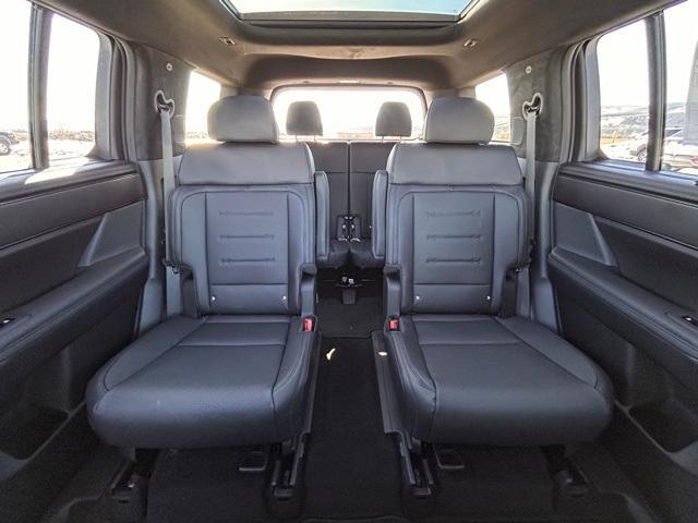 new 2025 Hyundai SANTA FE HEV car, priced at $50,136