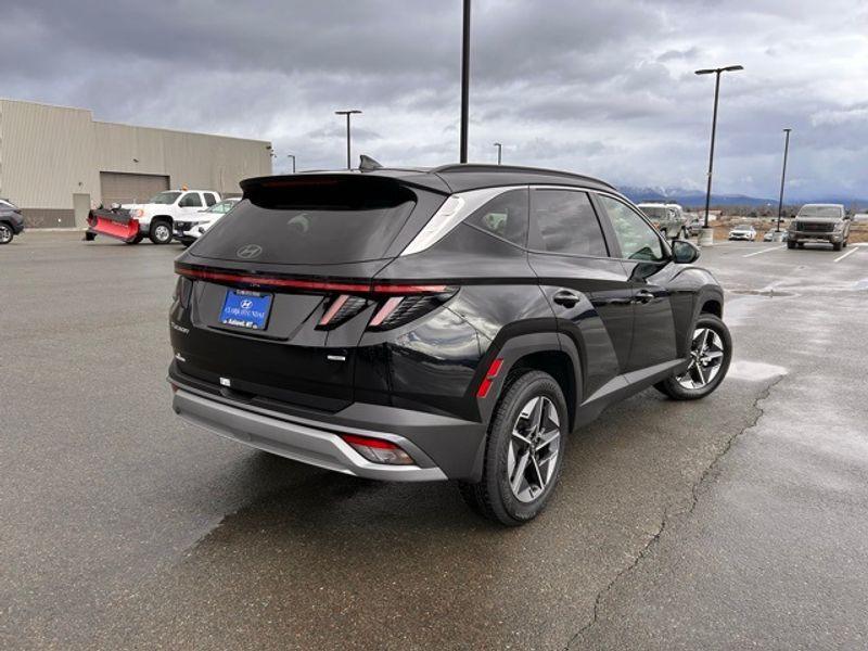new 2025 Hyundai Tucson car, priced at $35,577