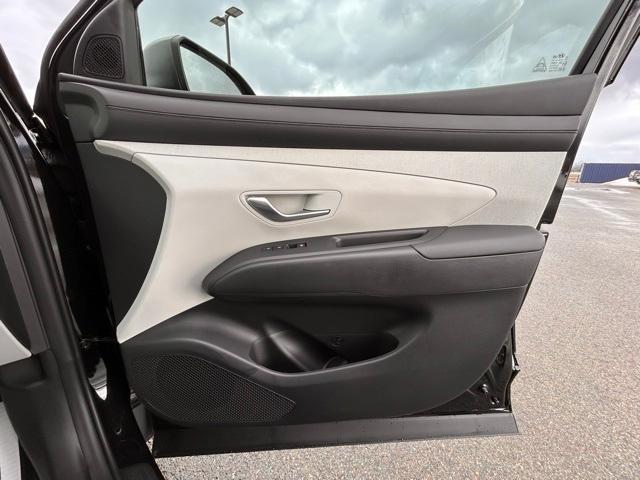 new 2025 Hyundai Tucson car, priced at $35,577