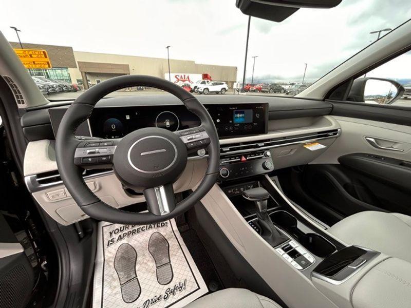 new 2025 Hyundai Tucson car, priced at $35,577