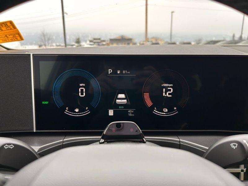 new 2025 Hyundai SANTA FE HEV car, priced at $40,542
