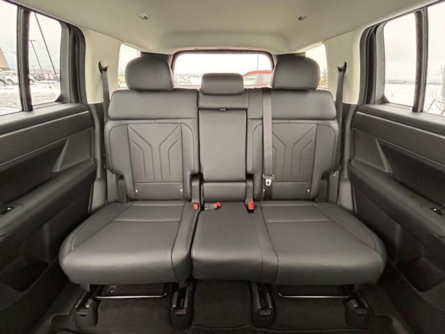 new 2025 Hyundai SANTA FE HEV car, priced at $40,542