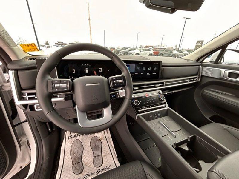 new 2025 Hyundai SANTA FE HEV car, priced at $40,542