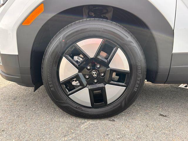 new 2026 Hyundai SANTA FE HEV car, priced at $35,225