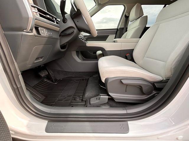 new 2026 Hyundai SANTA FE HEV car, priced at $35,225