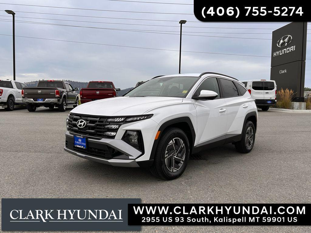 new 2025 Hyundai TUCSON Hybrid car, priced at $35,450