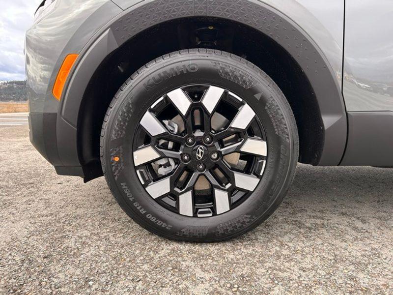 new 2025 Hyundai SANTA CRUZ car, priced at $35,569