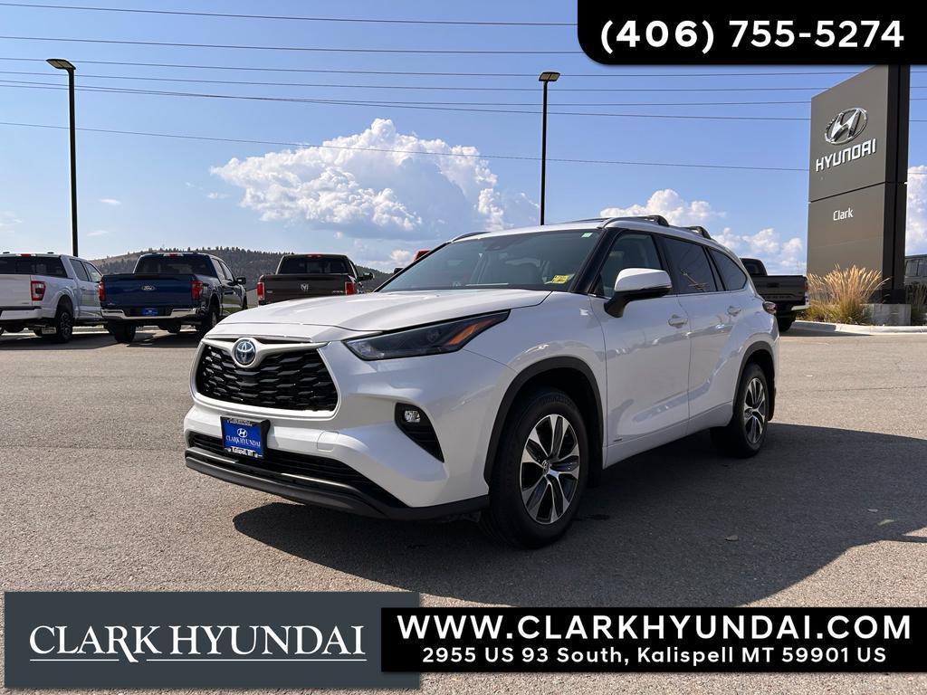 used 2024 Toyota Highlander Hybrid car, priced at $51,629