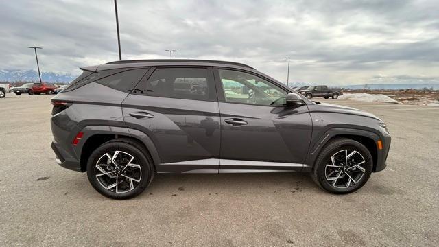 new 2025 Hyundai TUCSON Hybrid car, priced at $39,226