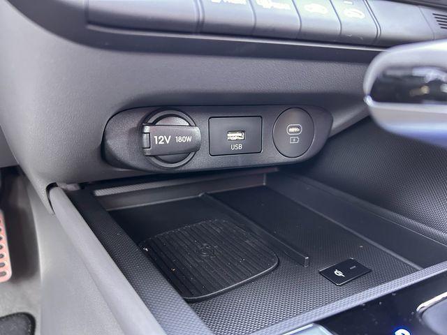 new 2025 Hyundai Elantra car, priced at $23,001