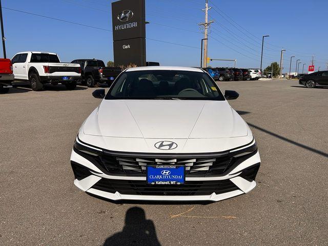 new 2025 Hyundai Elantra car, priced at $23,001