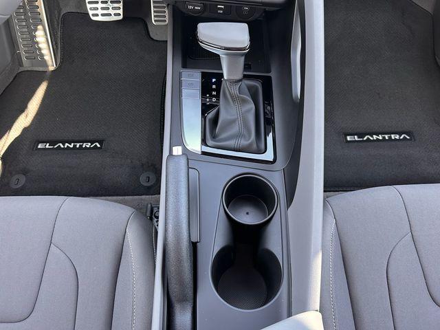 new 2025 Hyundai Elantra car, priced at $23,001