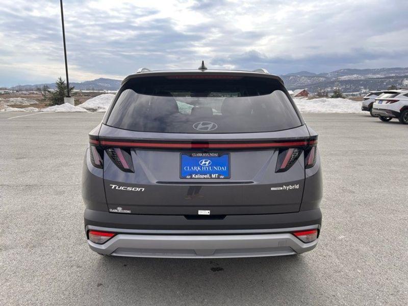 new 2025 Hyundai TUCSON Hybrid car, priced at $37,466