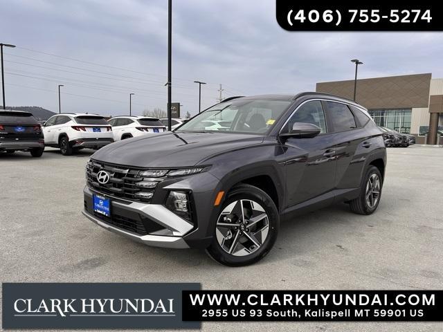 new 2025 Hyundai TUCSON Hybrid car, priced at $37,466