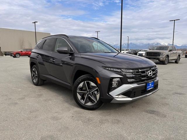 new 2025 Hyundai TUCSON Hybrid car, priced at $37,466