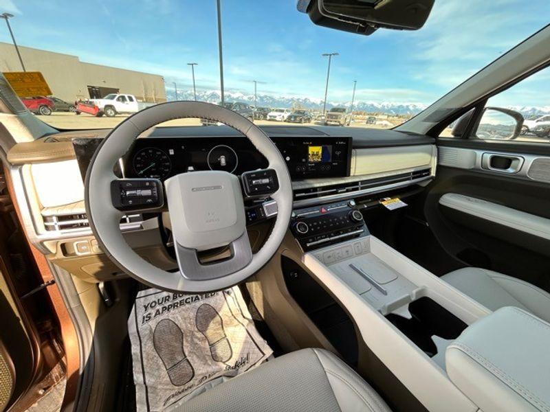 new 2025 Hyundai SANTA FE HEV car, priced at $50,305