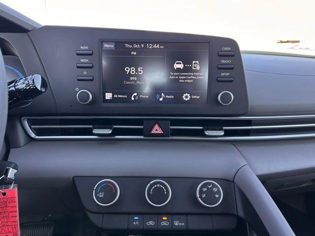 new 2025 Hyundai Elantra car, priced at $21,701