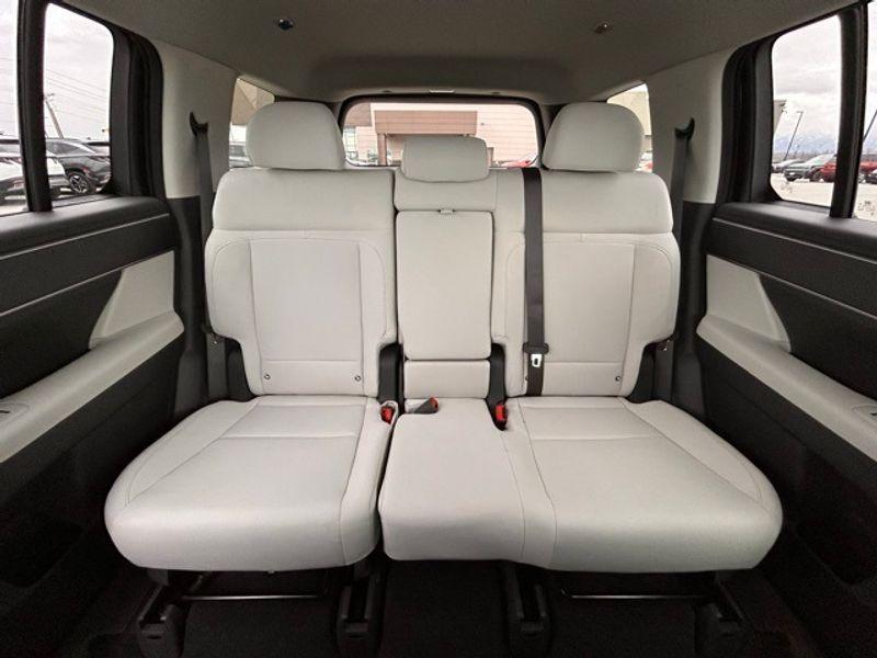new 2025 Hyundai Santa Fe car, priced at $36,868