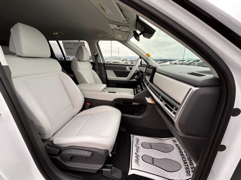 new 2025 Hyundai Santa Fe car, priced at $36,868