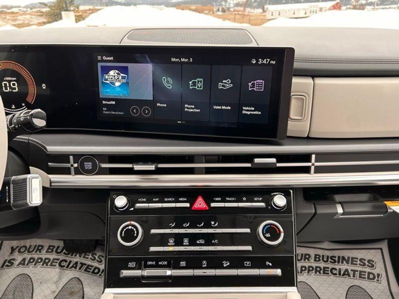 new 2025 Hyundai Santa Fe car, priced at $36,868
