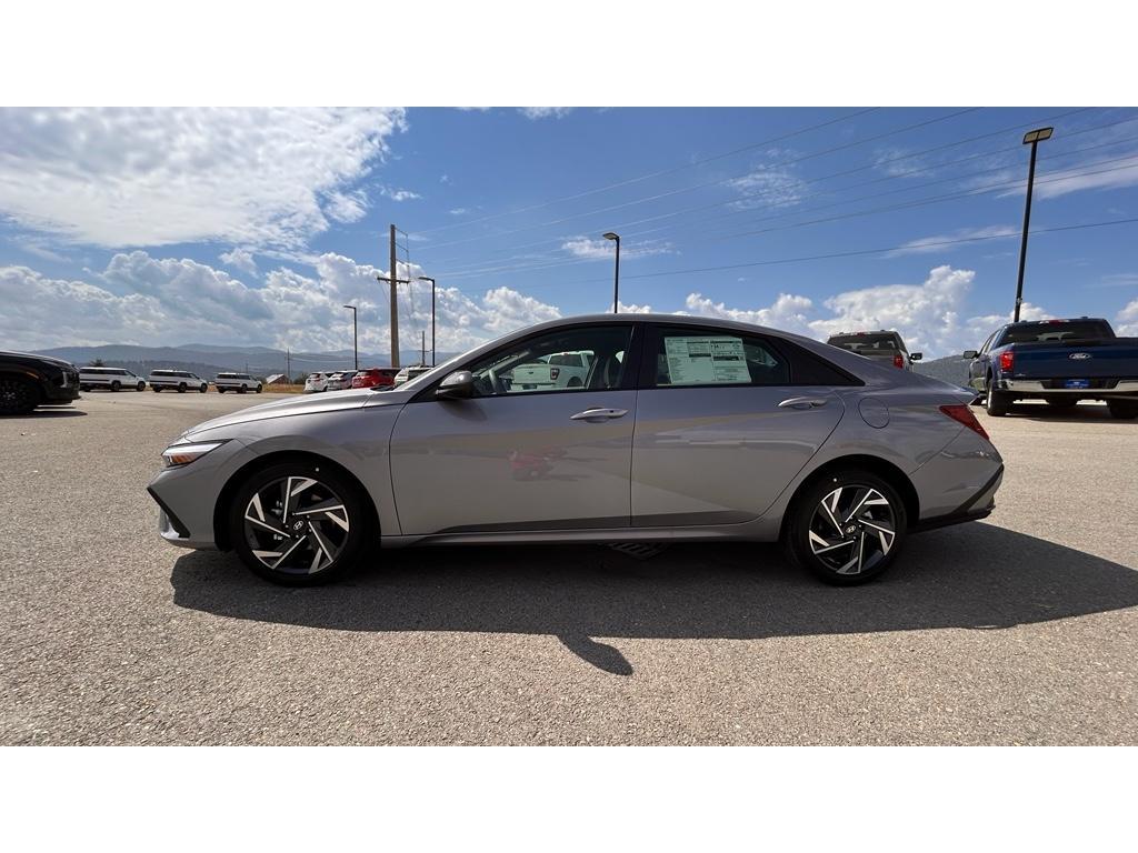 new 2025 Hyundai Elantra car, priced at $24,283