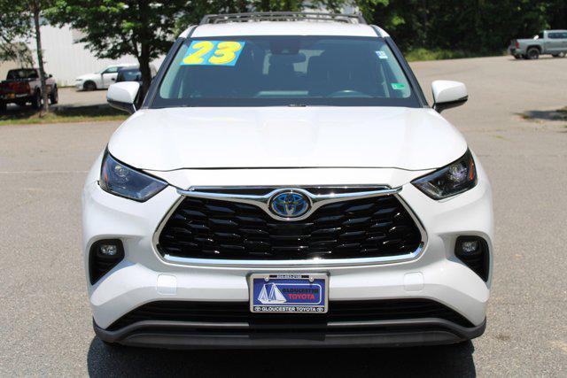 used 2023 Toyota Highlander Hybrid car, priced at $36,987