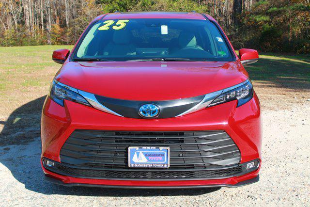 used 2025 Toyota Sienna car, priced at $45,987