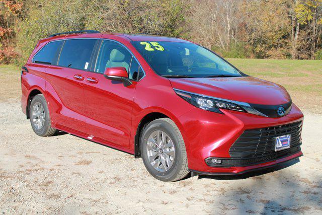 used 2025 Toyota Sienna car, priced at $45,987