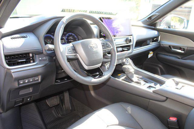 used 2025 Toyota Grand Highlander car, priced at $57,987