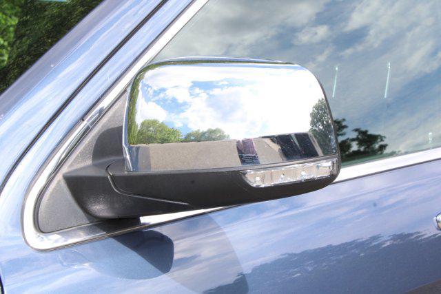 used 2021 Jeep Grand Cherokee car, priced at $27,905
