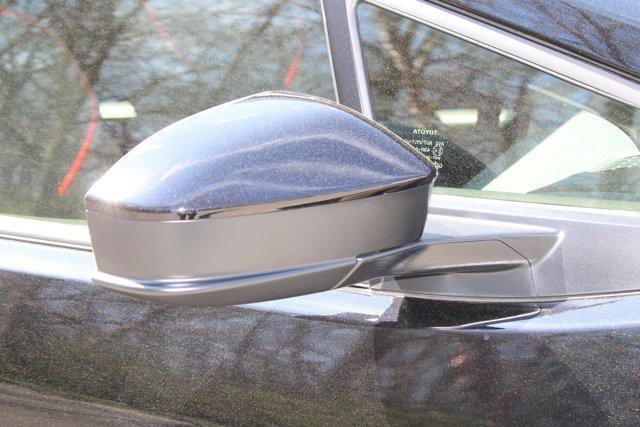 new 2025 Toyota Prius Plug-In Hybrid car, priced at $36,259
