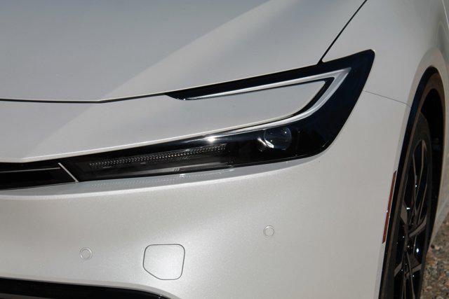 new 2026 Toyota Prius Plug-In Hybrid car, priced at $41,373