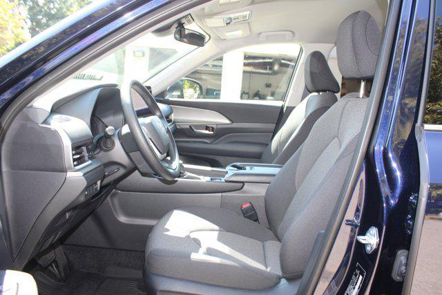used 2025 Toyota Highlander car, priced at $42,987