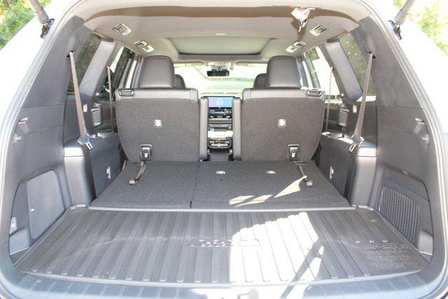 new 2026 Toyota Grand Highlander Hybrid car, priced at $61,489