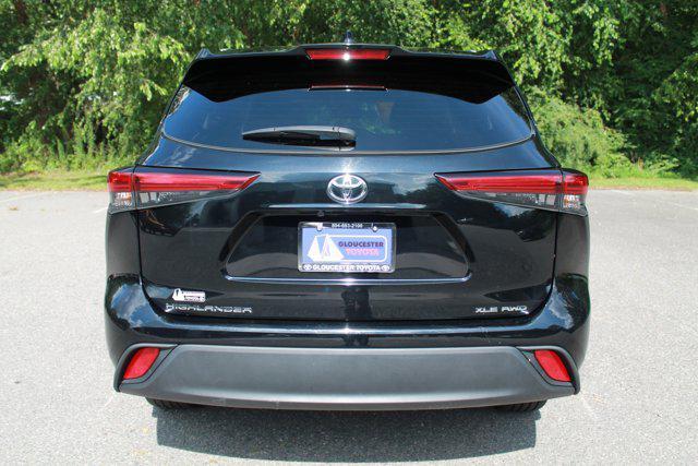 used 2023 Toyota Highlander car, priced at $36,987