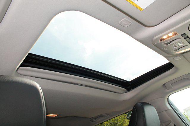 used 2023 Toyota Highlander car, priced at $36,987